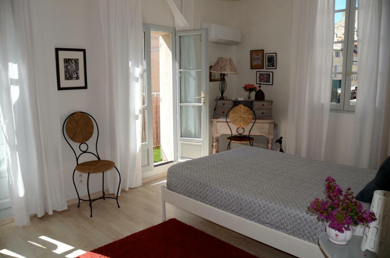 Bel Appartement Villeneuve Les Avignon Exteriör bild