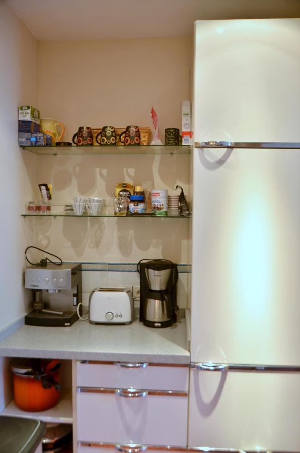 Bel Appartement Villeneuve Les Avignon Exteriör bild